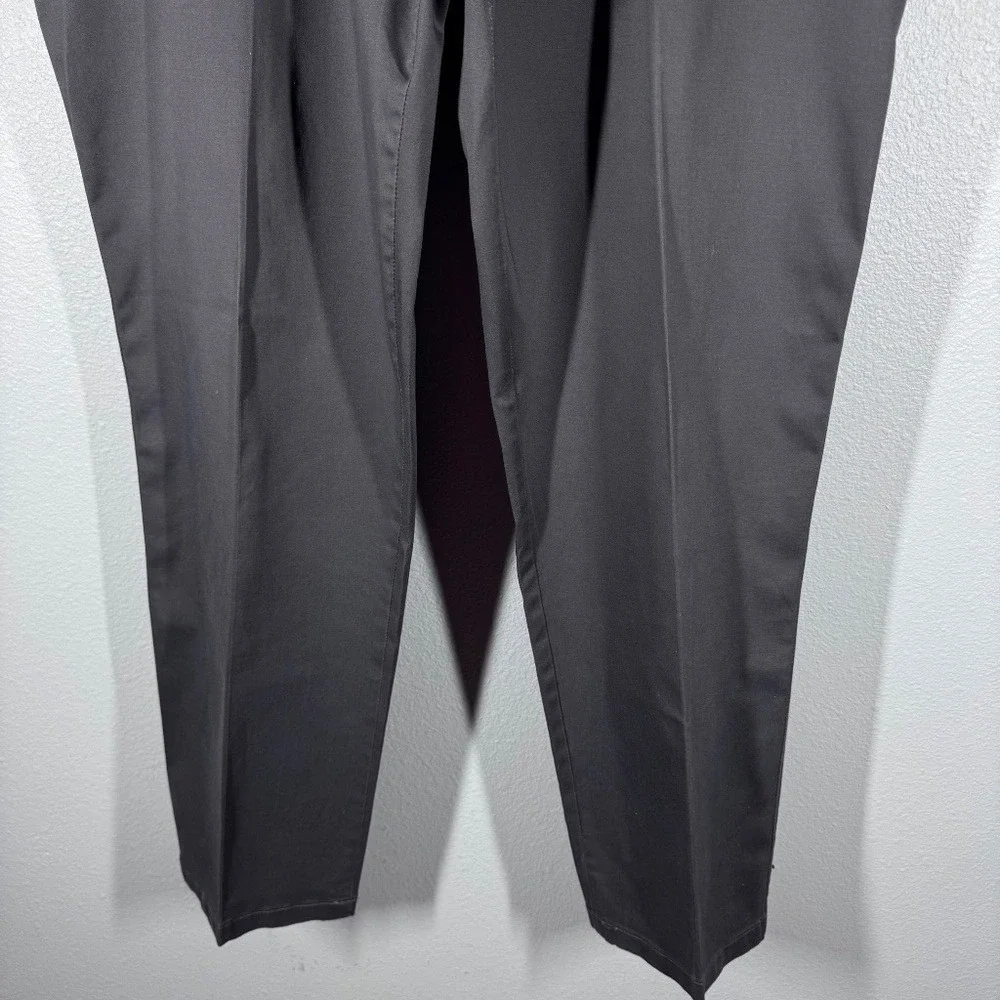 Wrangler Wrinkle Resistant Chinos Mens 38x32 Dark Grey Charcoal Pants‎
